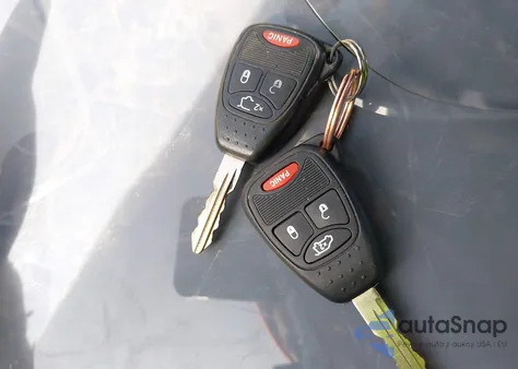 2011 Jeep Liberty Limited Edition z USA, uszkodzony, nr VIN 1J4PN5GK4BW596129